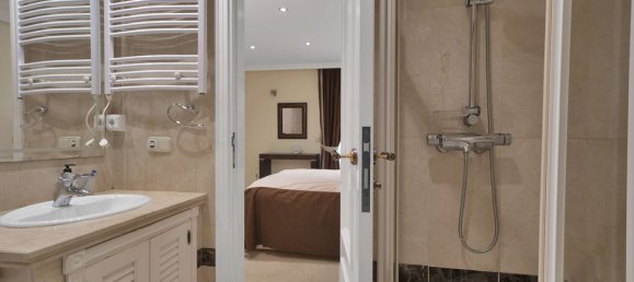 Квартира с 2 спальнями в Эстепона, Испания № 155293 23