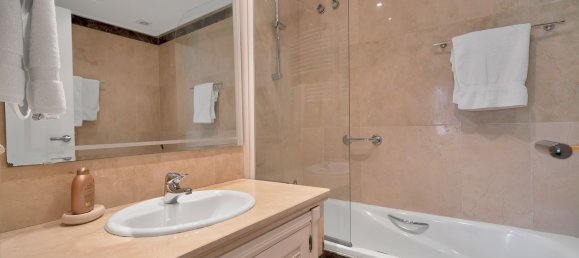 Квартира с 2 спальнями в Эстепона, Испания № 155293 30