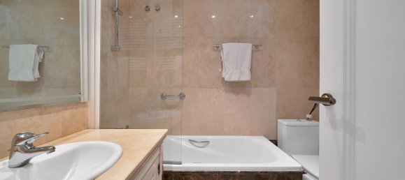 Квартира с 2 спальнями в Эстепона, Испания № 155293 31