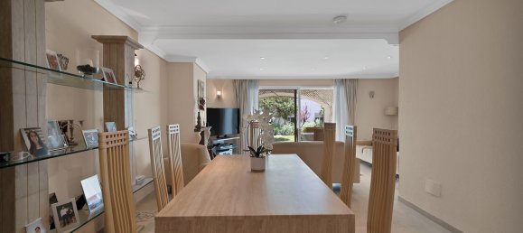 Квартира с 2 спальнями в Эстепона, Испания № 155293 17