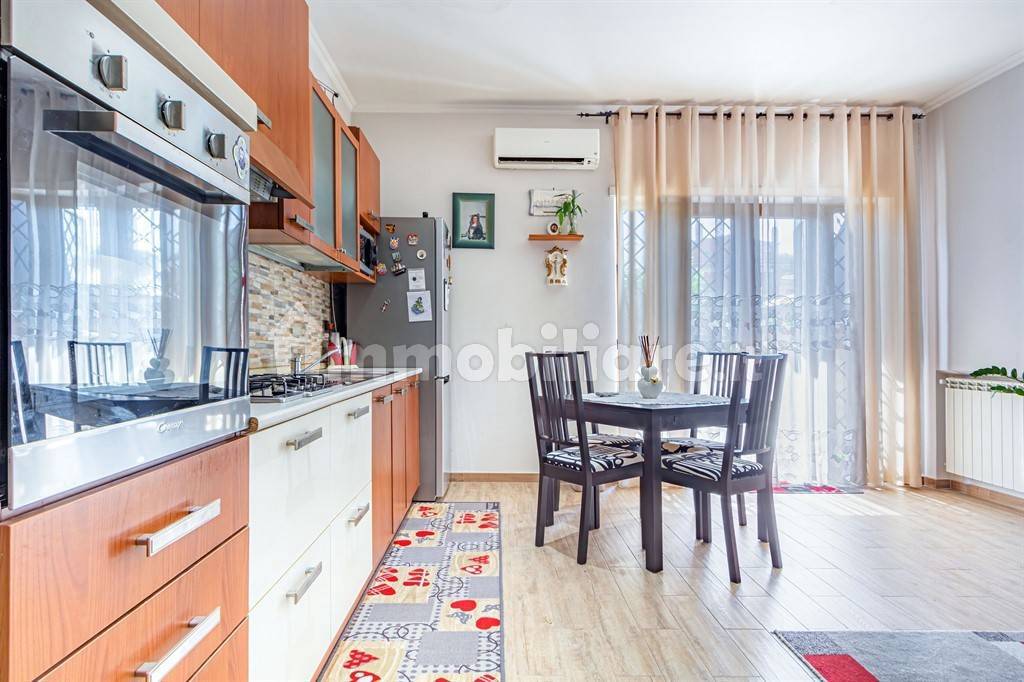 2 Schlafzimmer Wohnung in Rome, Italy, Nr. 262244