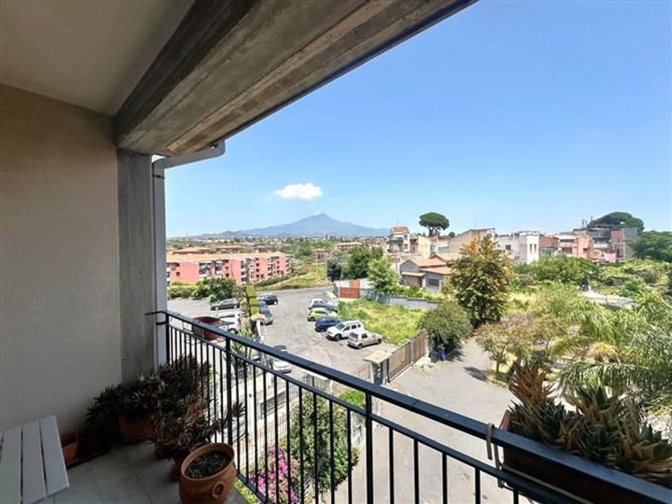 5 bedrooms Apartment in Gravina di Catania, Italy No. 389086