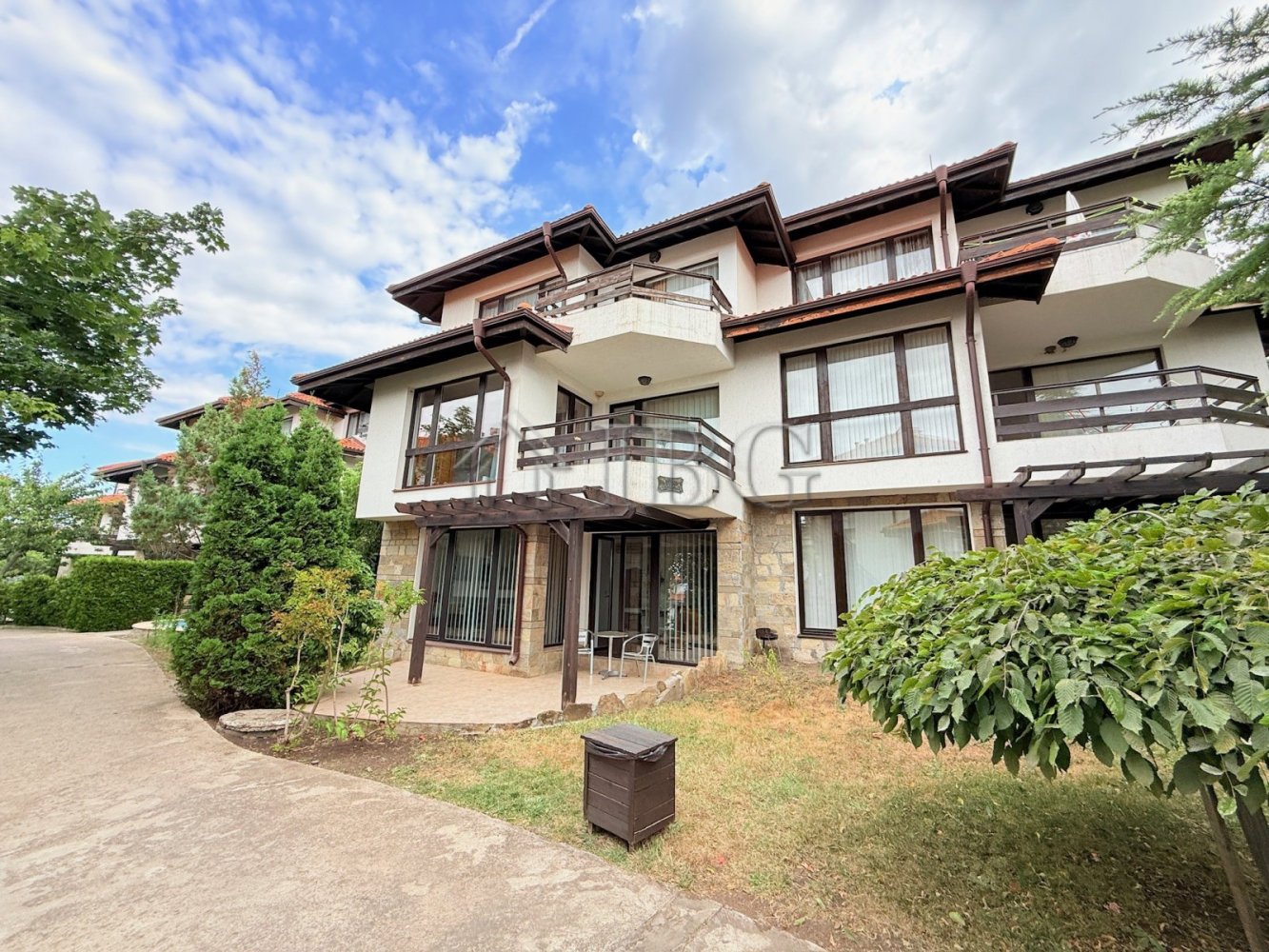 Condominio de 3 dormitorios en Kosharitsa, Bulgaria No. 1228