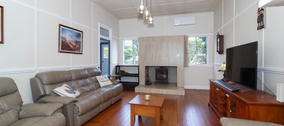 4 Schlafzimmer Haus in Crows Nest, Australia, Nr. 249 6