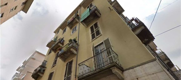 3 rooms Apartment in Turin, Italy No. 10310 16