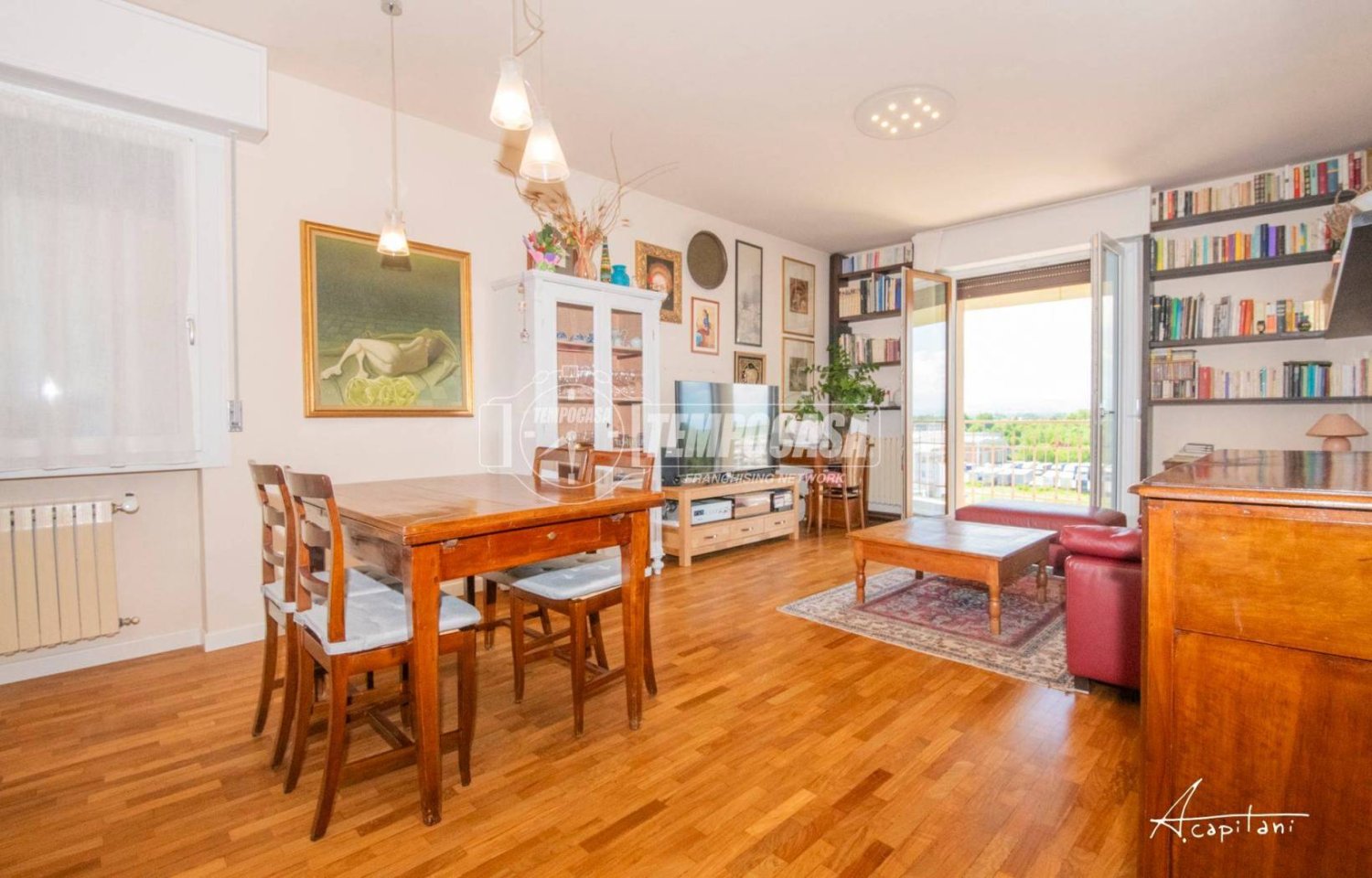 Apartamento T3 em Modena, Italy N.º 302973