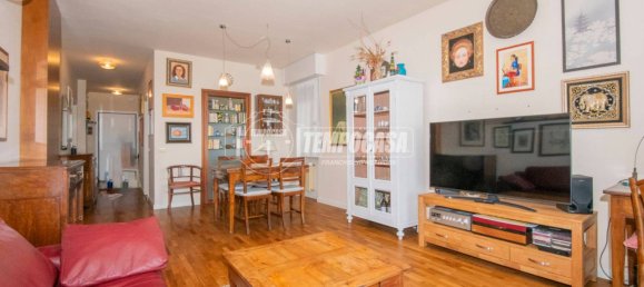 Apartamento T3 em Modena, Italy N.º 302973 3