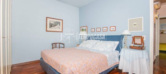 Apartamento T3 em Modena, Italy N.º 302973 7