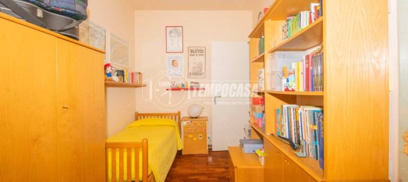Apartamento T3 em Modena, Italy N.º 302973 15