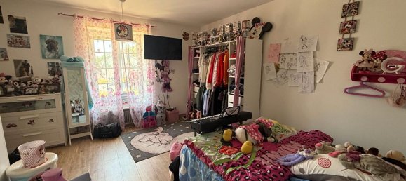 4 bedrooms House in Donchery, France No. 332067 11