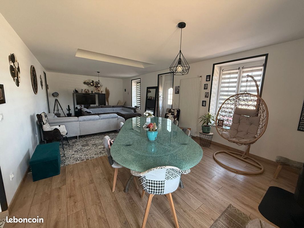 4 bedrooms House in Donchery, France No. 332067