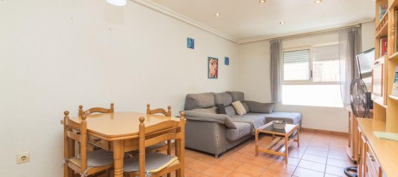 Apartamento de 2 dormitorios en Alicante, Spain No. 150666 2