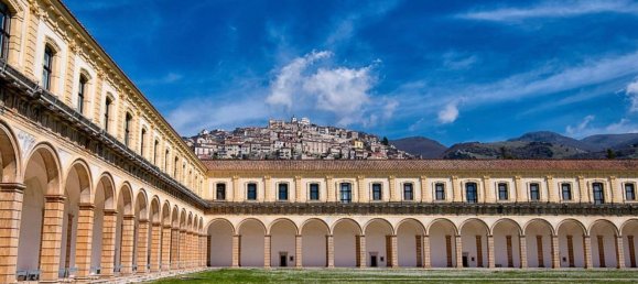 Земельный участок 7400м² в Падула, Италия № 255217 2