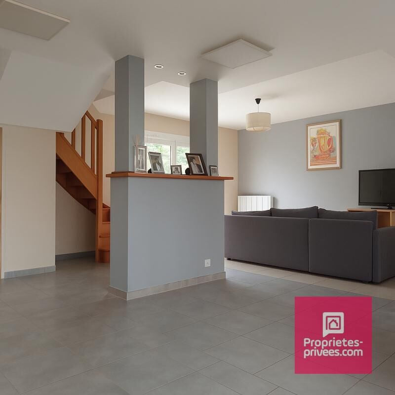 Casa de 3 dormitorios en Saint-Brieuc, France No. 291404