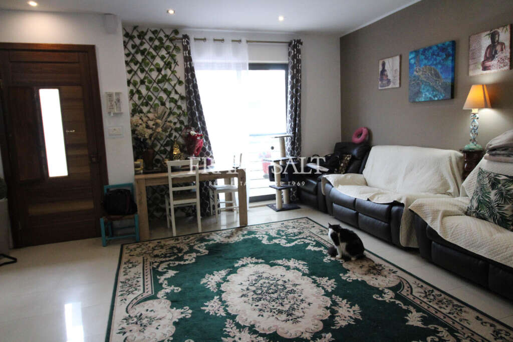3 bedrooms Maisonette in Bahar ic-Caghaq, Malta No. 1253