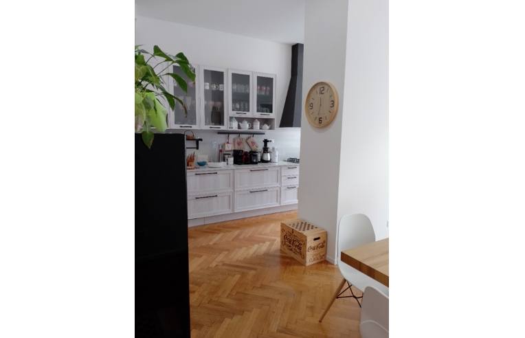 5 rooms Apartment in Trieste, Italy No. 269157
