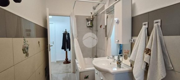 Apartamento de 3 dormitorios en Bra, Italy No. 344149 17