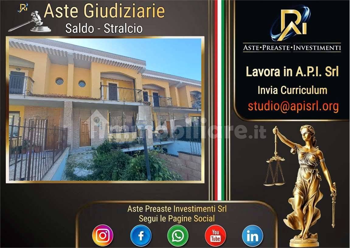 Villa de 3 dormitorios en Tarano, Italy No. 264452