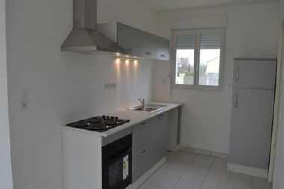 Casa T3 em Soyaux, France N.º 27589