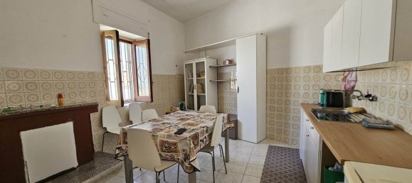 4 Schlafzimmer Wohnung in Montegiordano, Italy, Nr. 346561 5