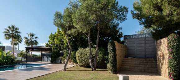 5 Schlafzimmer Villa in Marbella Golden Mile, Spain, Nr. 2957 2