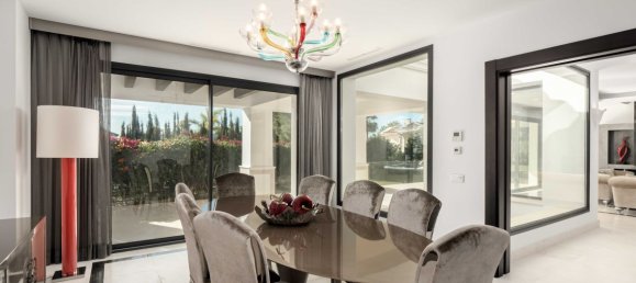 5 Schlafzimmer Villa in Marbella Golden Mile, Spain, Nr. 2957 16