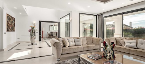 5 Schlafzimmer Villa in Marbella Golden Mile, Spain, Nr. 2957 13