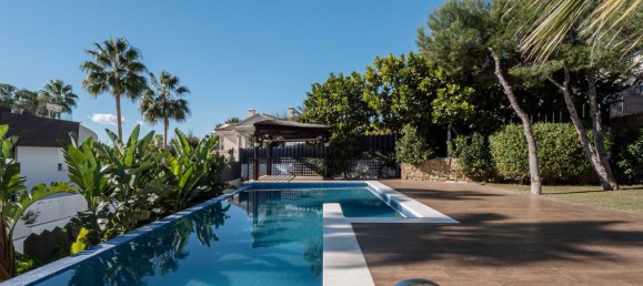 5 Schlafzimmer Villa in Marbella Golden Mile, Spain, Nr. 2957 4