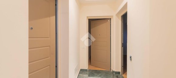 2 rooms Apartment in Rome, Italy No. 232270 12