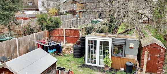 2 Schlafzimmer Wohnung in Romford, United Kingdom, Nr. 4825 6