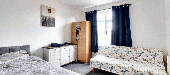 2 Schlafzimmer Wohnung in Romford, United Kingdom, Nr. 4825 4