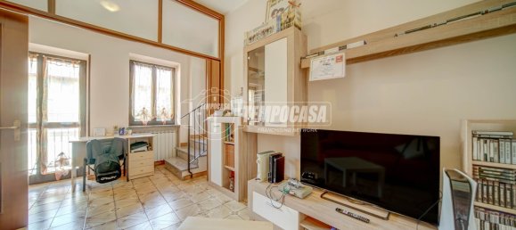 Apartamento de 2 divisões em Somma Lombardo, Italy N.º 266258 38