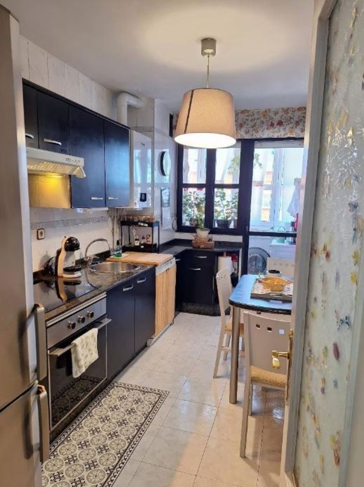 3 غرف نوم منزل ذو طابقين في Oviedo, Spain رقم 151551