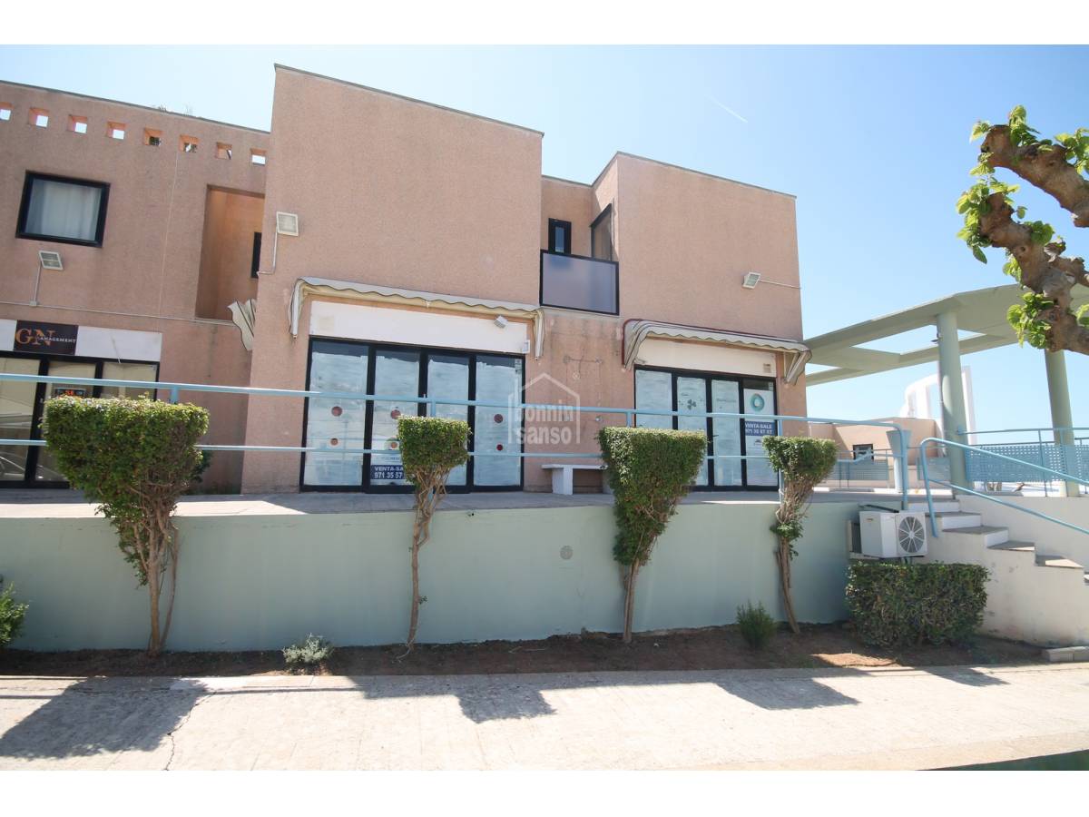 Bar in Alaior, Spain 108m², Nr. 3802