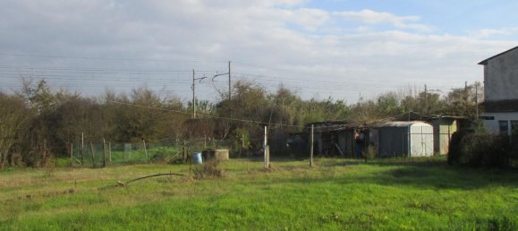 6 rooms House in Pontedera, Italy No. 208827 5