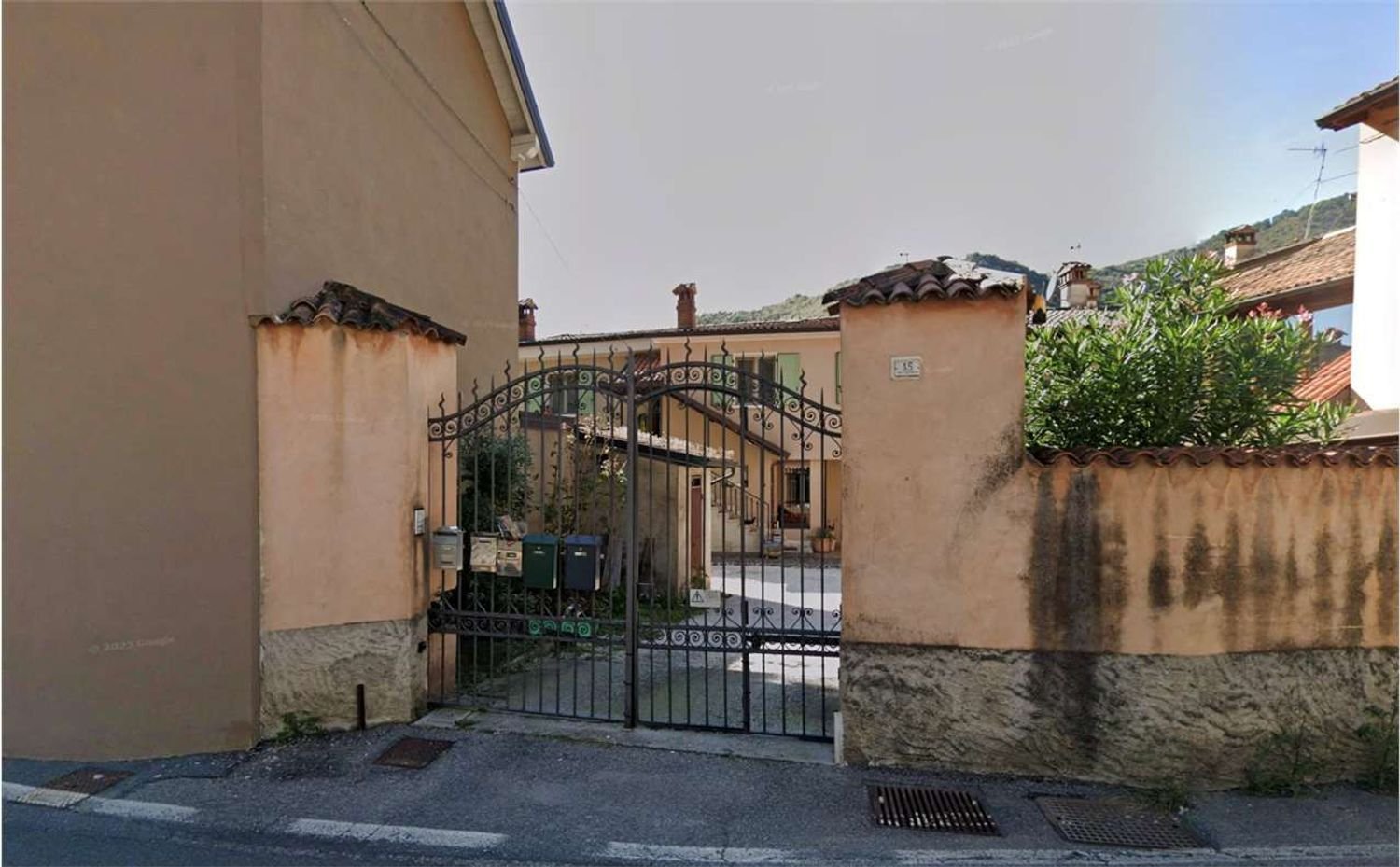 3غرفة منزل في Gussago, Italy رقم 311845