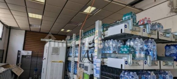 5-salle Propriété commerciale à Modena, Italy No. 222619 6