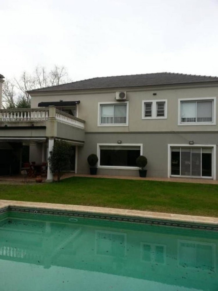 Casa T4 em Pilar, Argentina N.º 52181