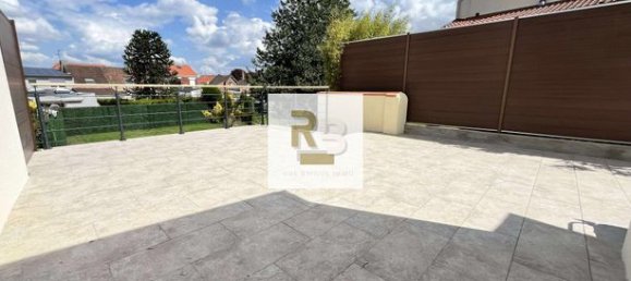 3 bedrooms House in Avion, France No. 315681 8