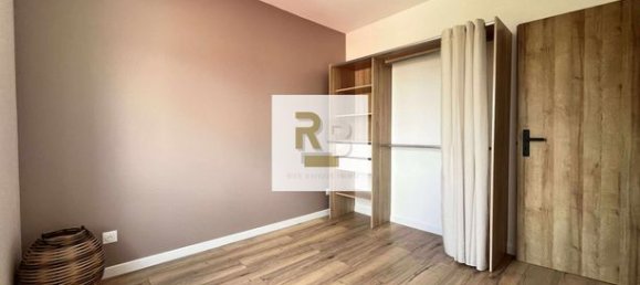 3 bedrooms House in Avion, France No. 315681 5