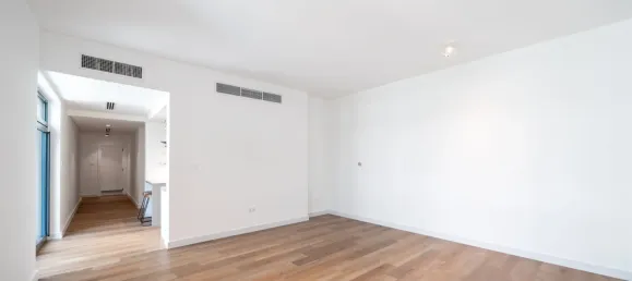 2 bedrooms Apartment for sale in The Views, Dubai, UAE № 105908 2