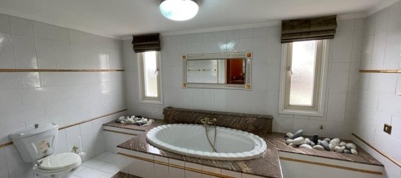 Вилла с 6 комнатами в Лимассол, Лимасол, Кипр № 25509 9