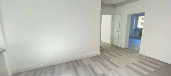 664m² Building in Essen, Germany No. 322822 8