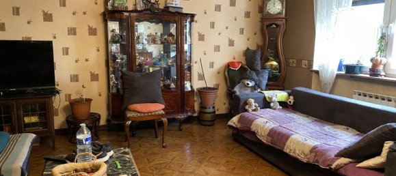 Apartamento de 6 dormitorios en Forbach, France No. 81223 4