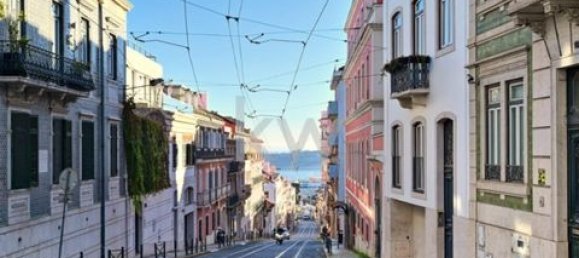 2 bedrooms Apartment in Lisbon, Portugal No. 147743 3