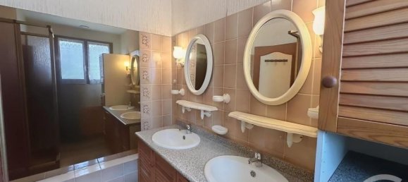 3 bedrooms House in Sens, France No. 198986 36