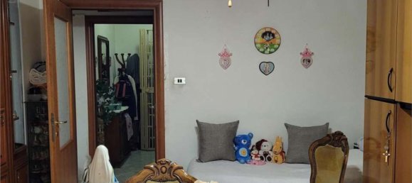 35-Zimmer Wohnung in Torre del Greco, Italy, Nr. 9545 32