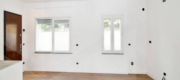 1 bedroom Apartment in Parabiago, Italy No. 27170 13