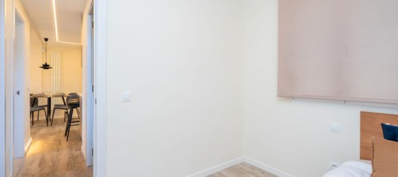 3 bedrooms Apartment in Madrid, Spain No. 141902 45