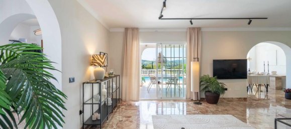 Villa de 3 dormitorios en Mijas, Spain No. 246148 51